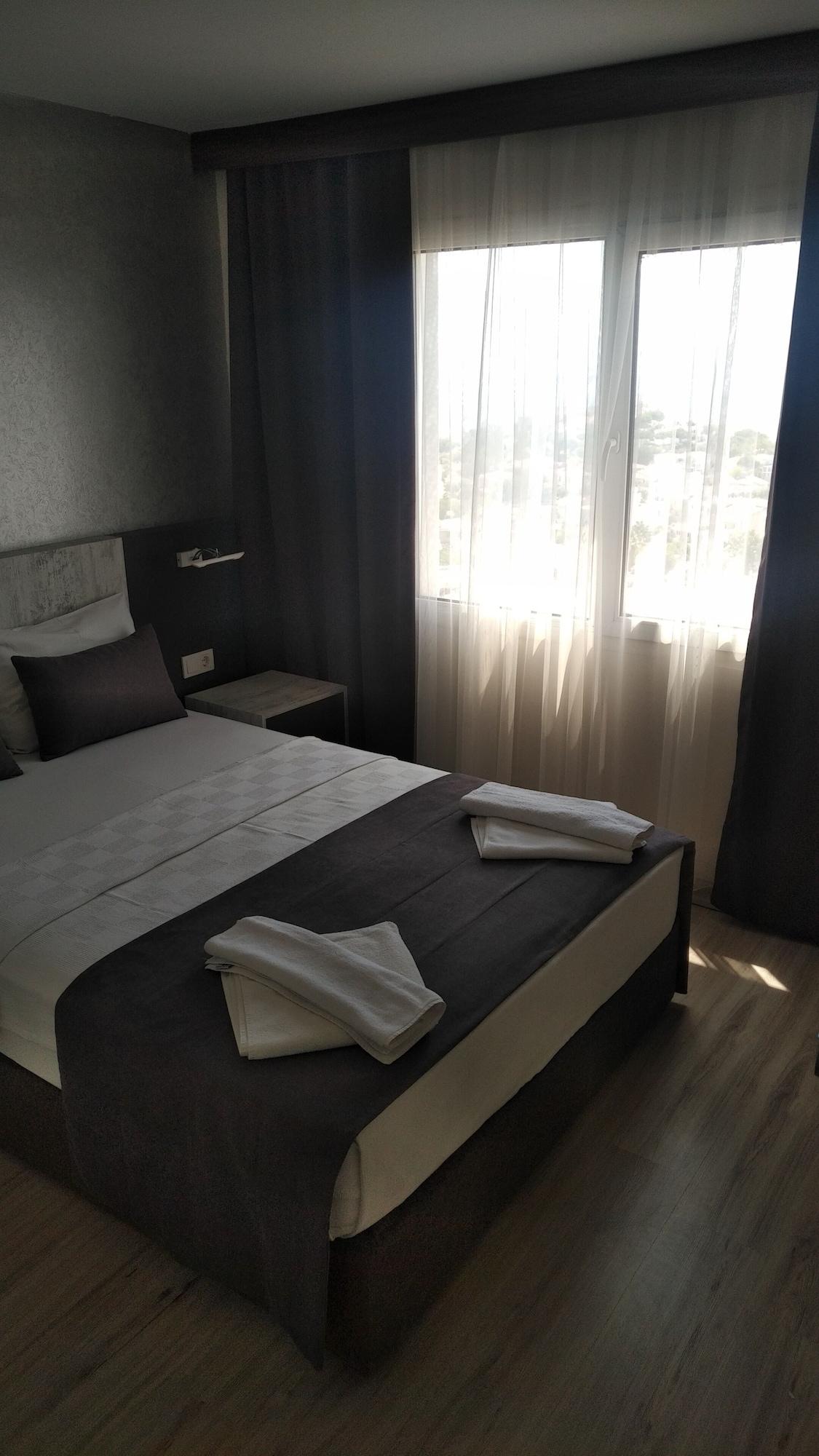 Baris Suite Hotel Kusadası Esterno foto