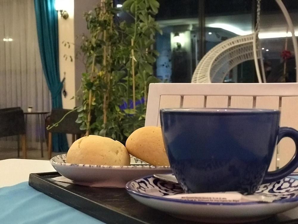 Baris Suite Hotel Kusadası Esterno foto